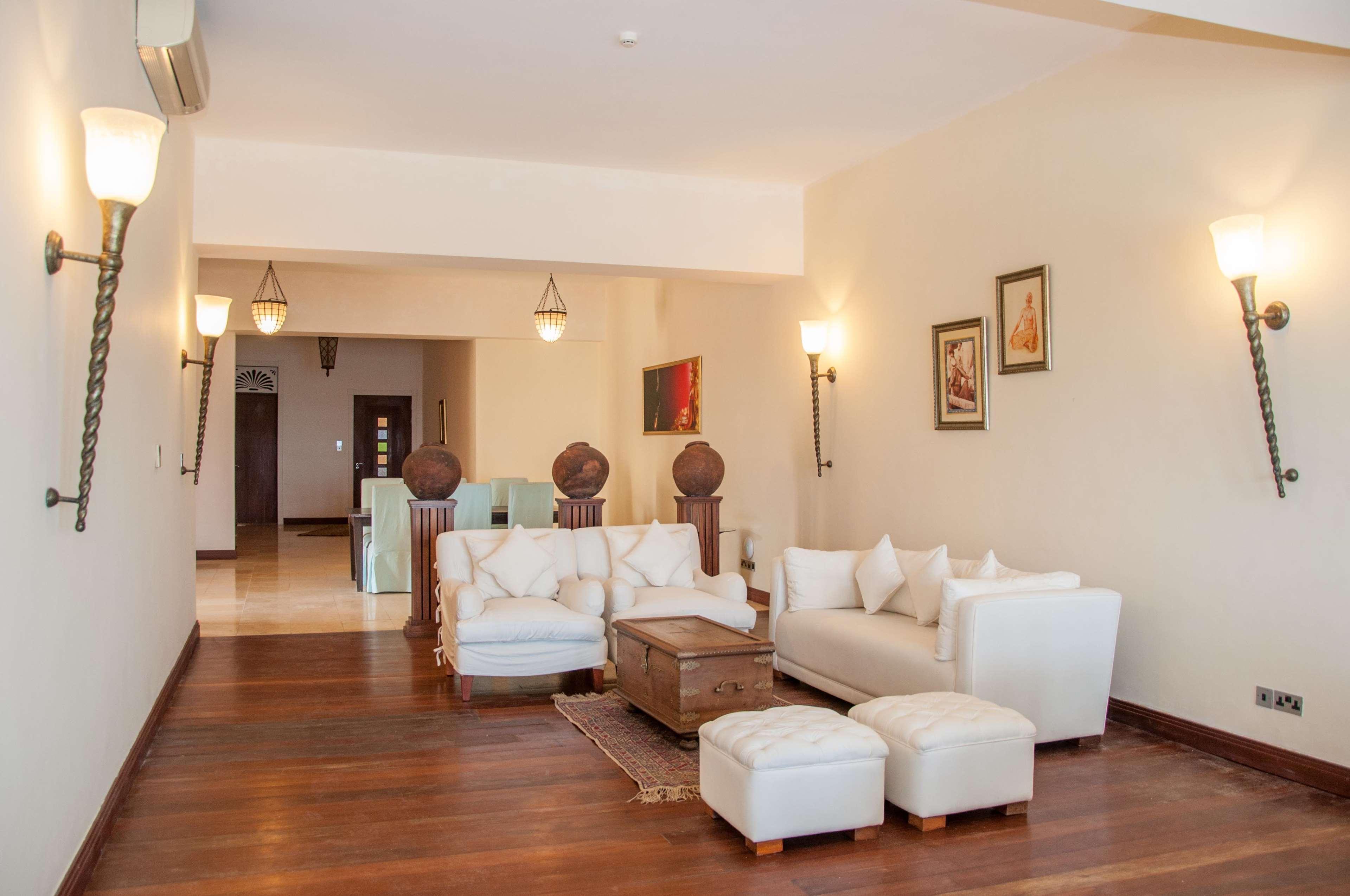 Cocoa Boutique Hotel - Your Kenyan Beachfront Bliss Mombassa Buitenkant foto