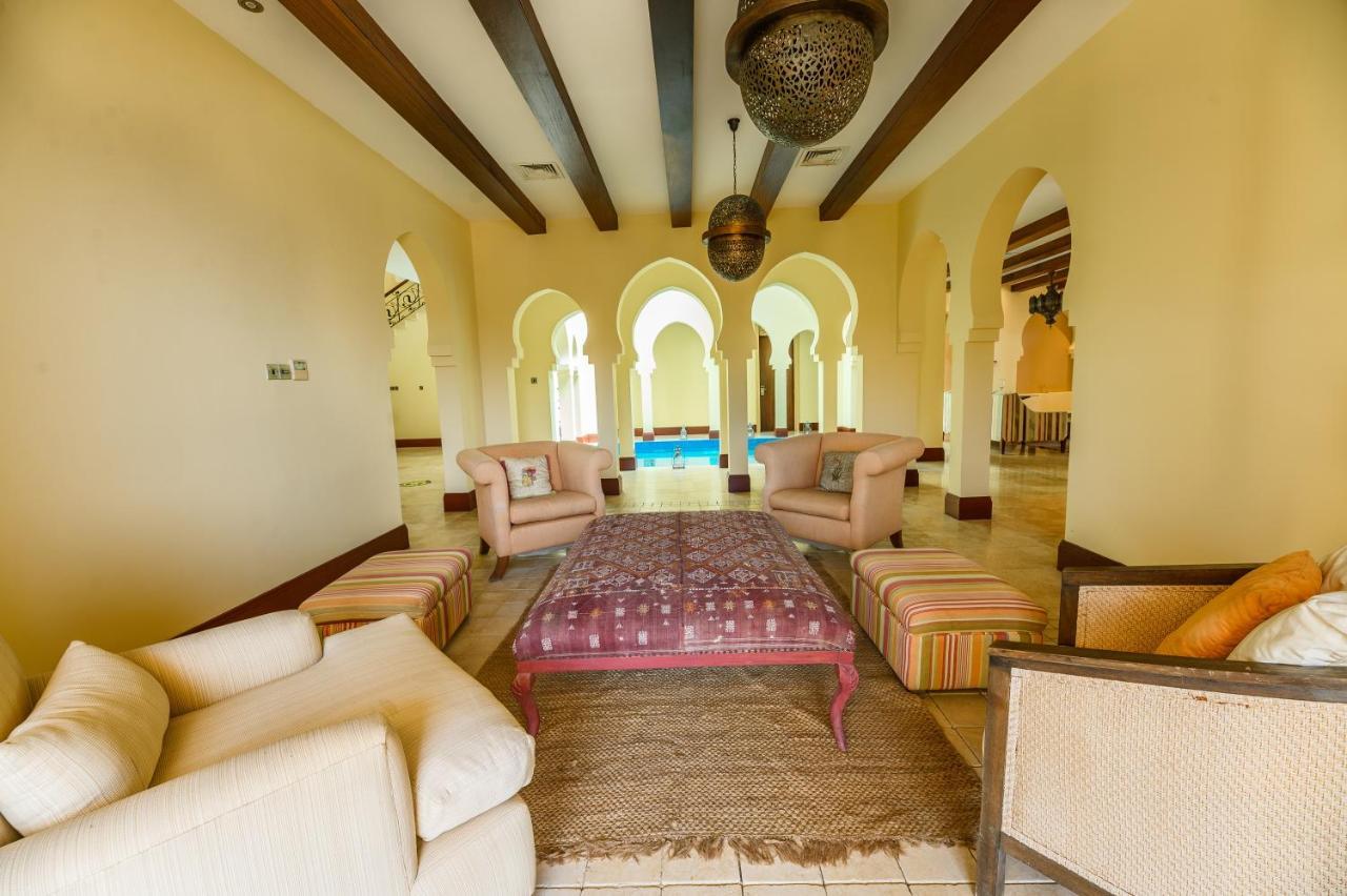 Cocoa Boutique Hotel - Your Kenyan Beachfront Bliss Mombassa Buitenkant foto