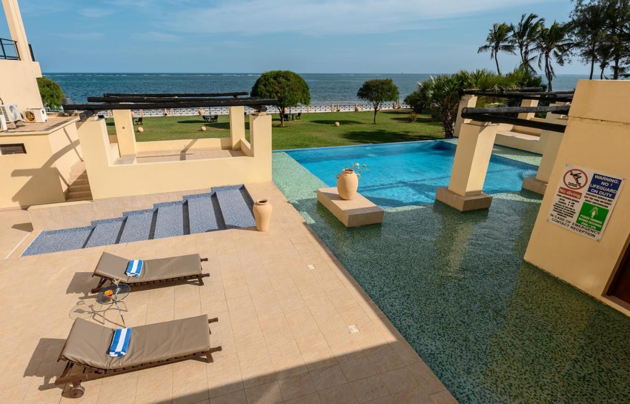 Cocoa Boutique Hotel - Your Kenyan Beachfront Bliss Mombassa Buitenkant foto