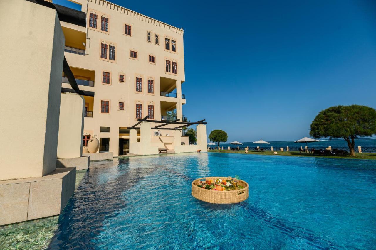 Cocoa Boutique Hotel - Your Kenyan Beachfront Bliss Mombassa Buitenkant foto
