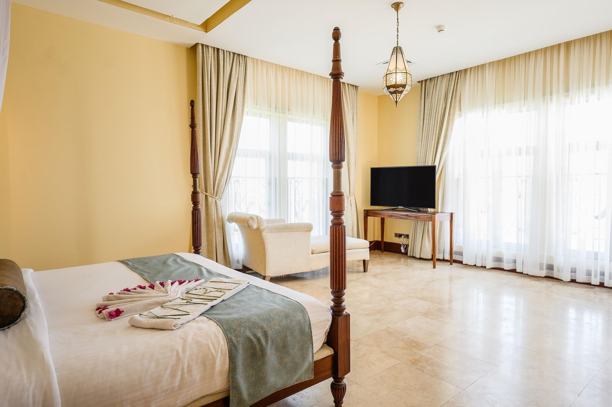 Cocoa Boutique Hotel - Your Kenyan Beachfront Bliss Mombassa Buitenkant foto